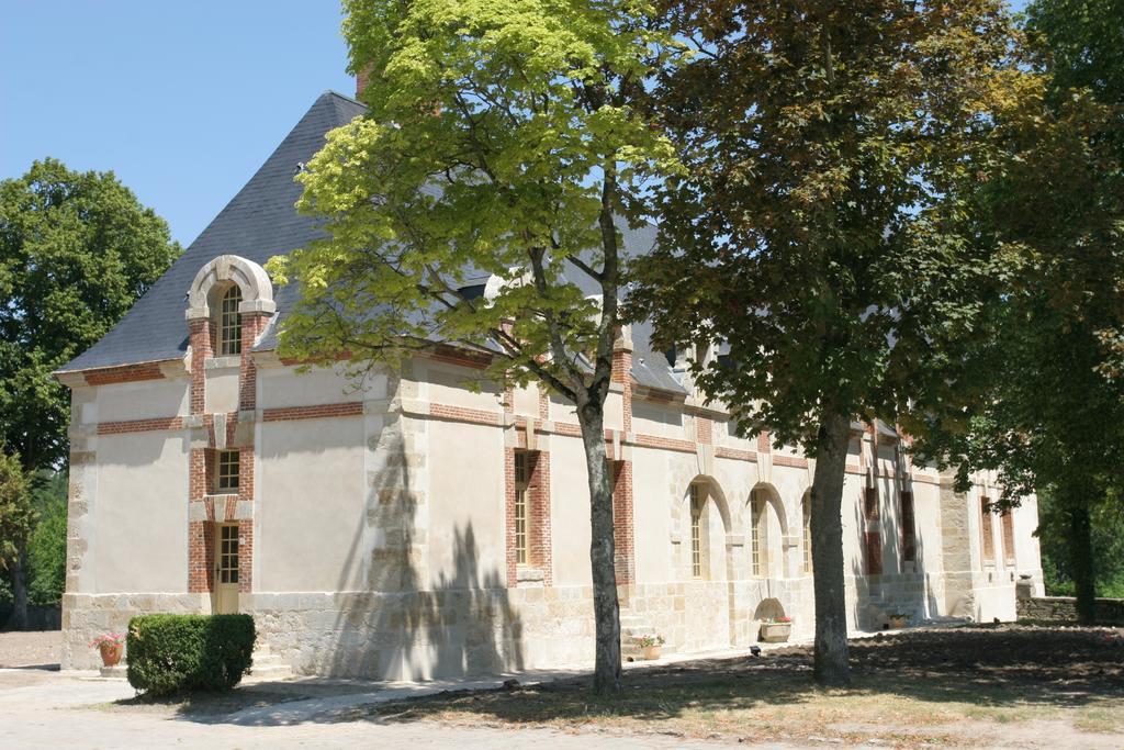 Chateau D'Augerville Golf & Spa Resort Εξωτερικό φωτογραφία