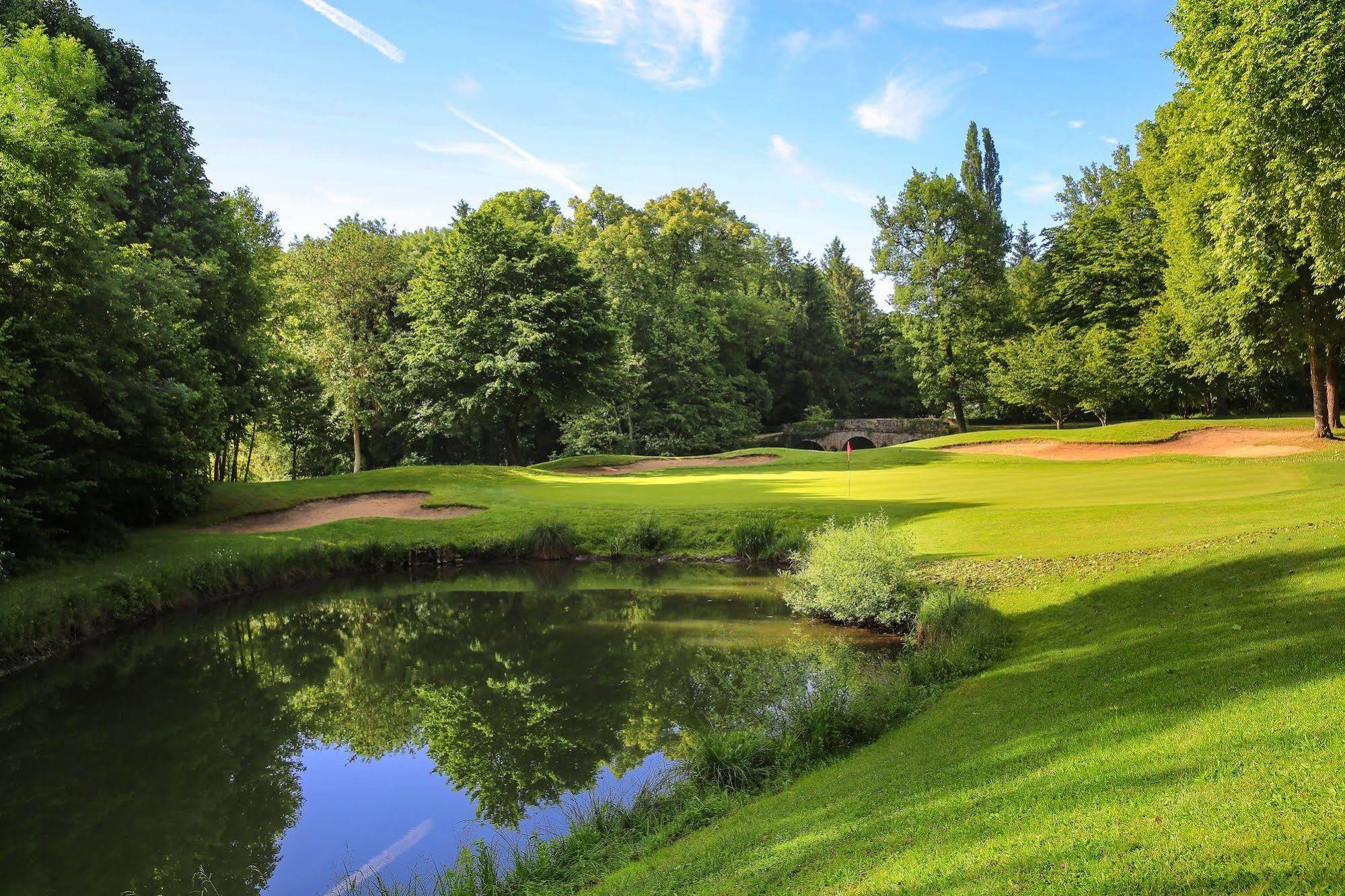 Chateau D'Augerville Golf & Spa Resort Εξωτερικό φωτογραφία